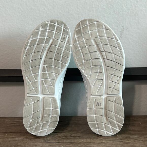 Oofos Oomg EeZee Low Women’s Recovery Shoes Size 5 Multicolor - Picture 6 of 8